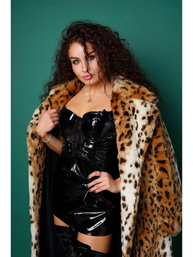 Catty Fur Leopard Coat